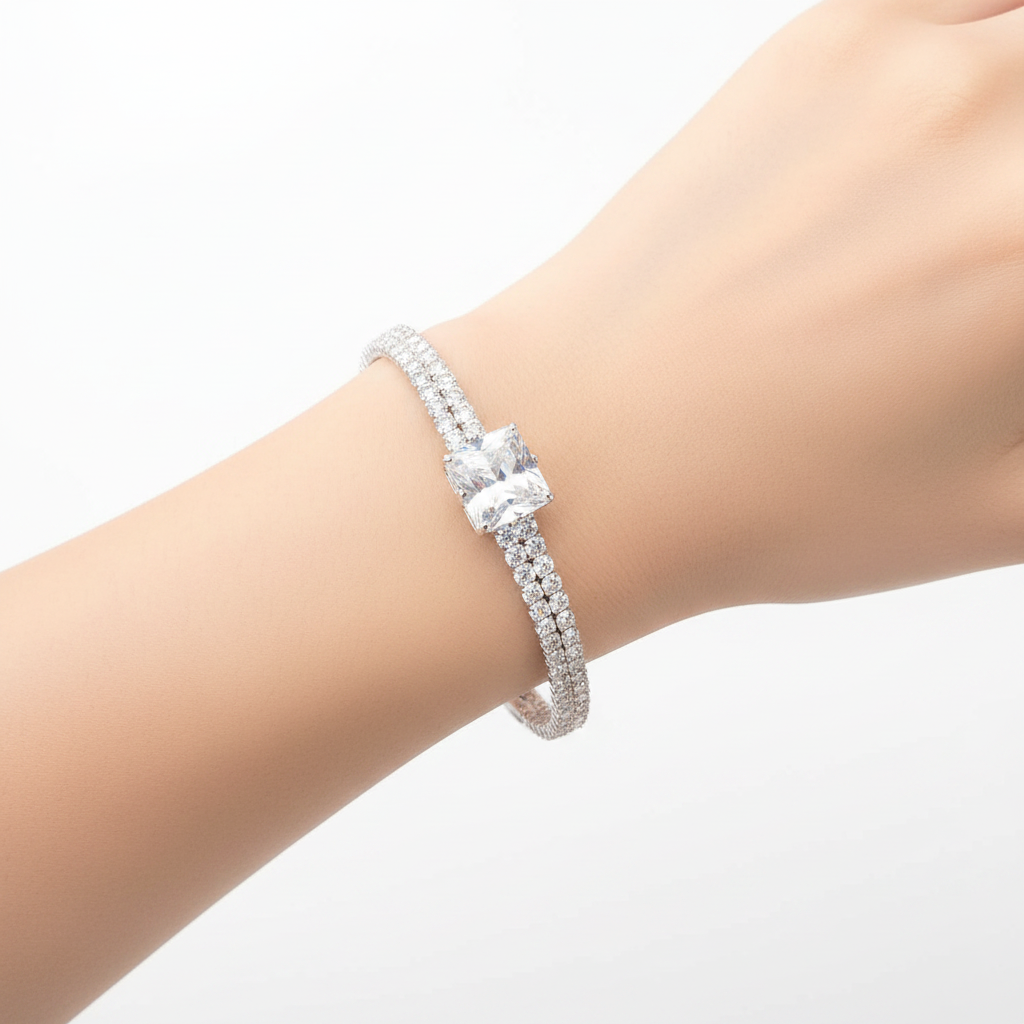 Bracciale Tennis con Pietra Quadrata indossato