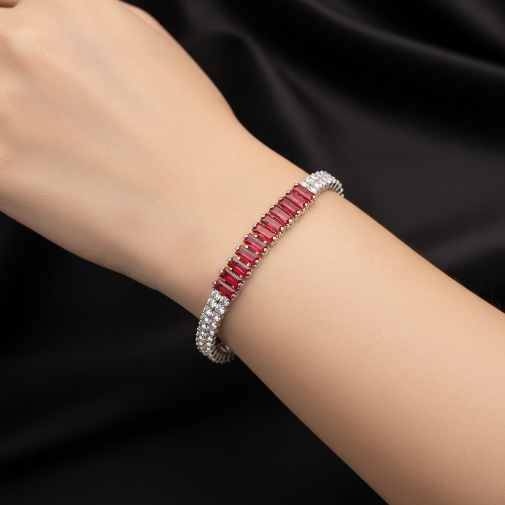Bracciale tennis doppia fila rosso rubino al polso