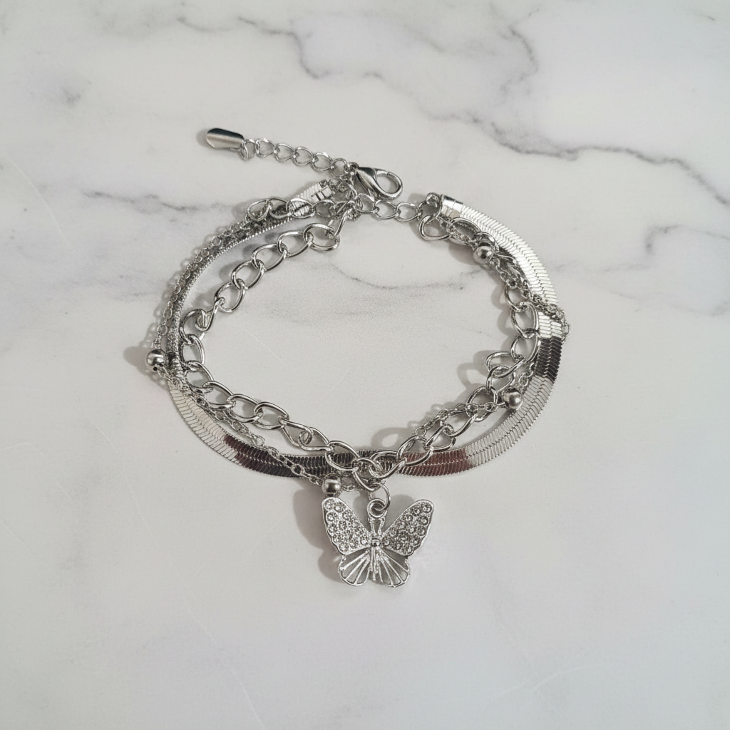 Bracciale Farfalla Argento flat lay