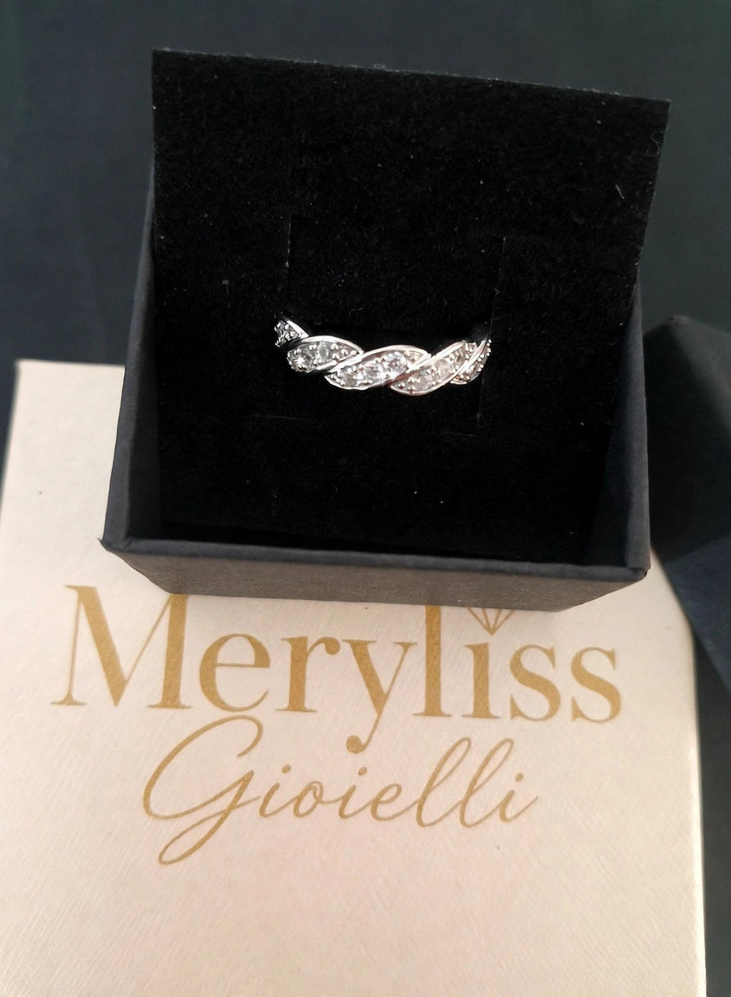 Anello Crystal Braid Oro indossato