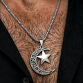 Collana Uomo Luna e Stella — dettaglio pendente